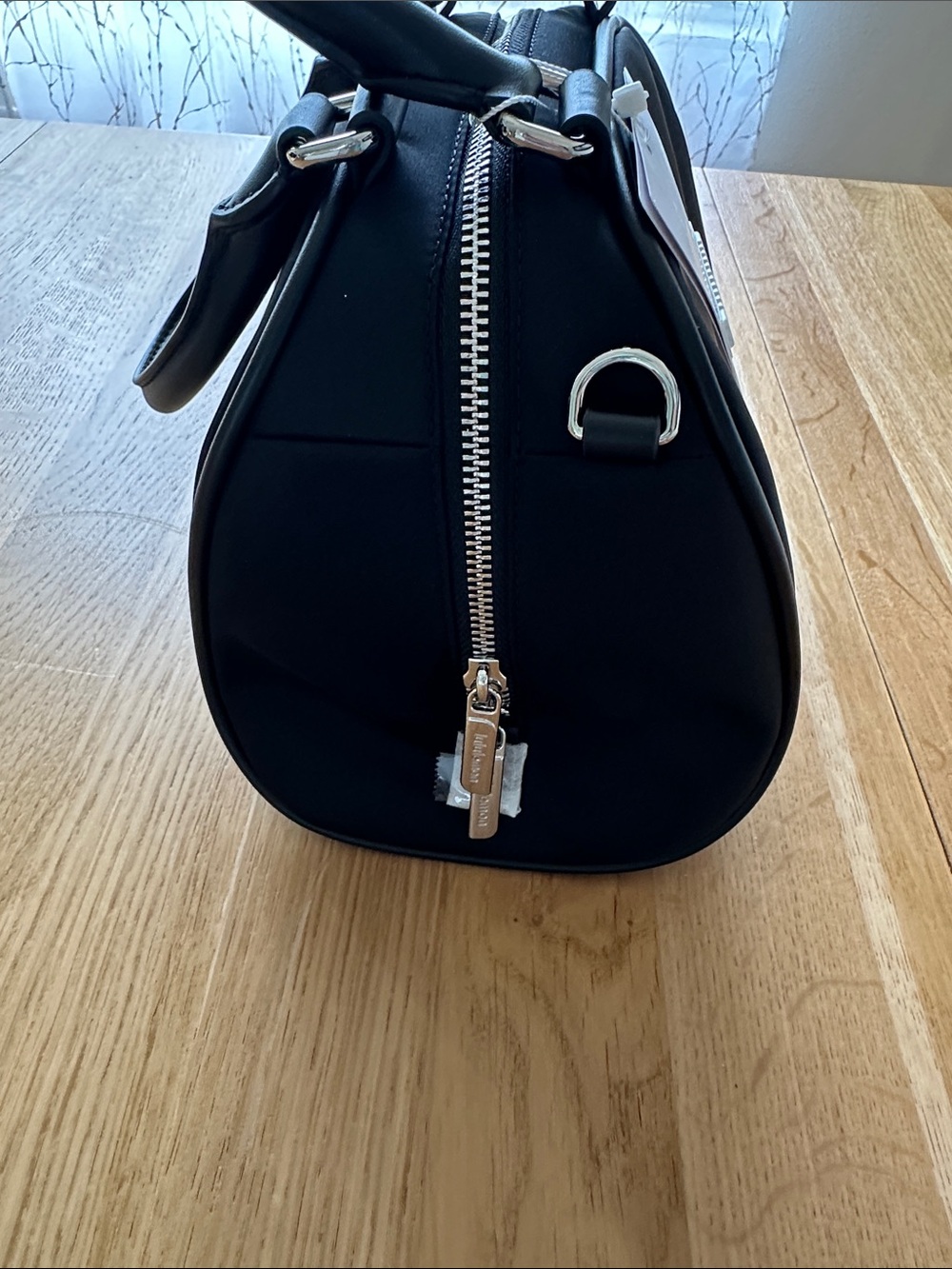 NWT Lululemon Bowler Crossbody Bag 4.5L - Picture 8 of 10